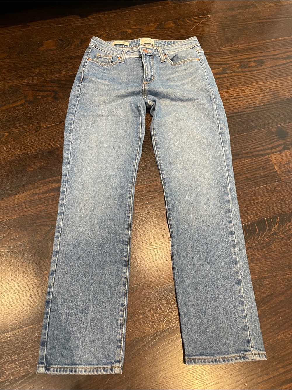 Universal Thread Light Blue Straight-Leg Jeans